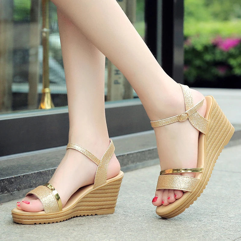 Slope Heel – Sandales à Talon Compensé Femme Look Coréen