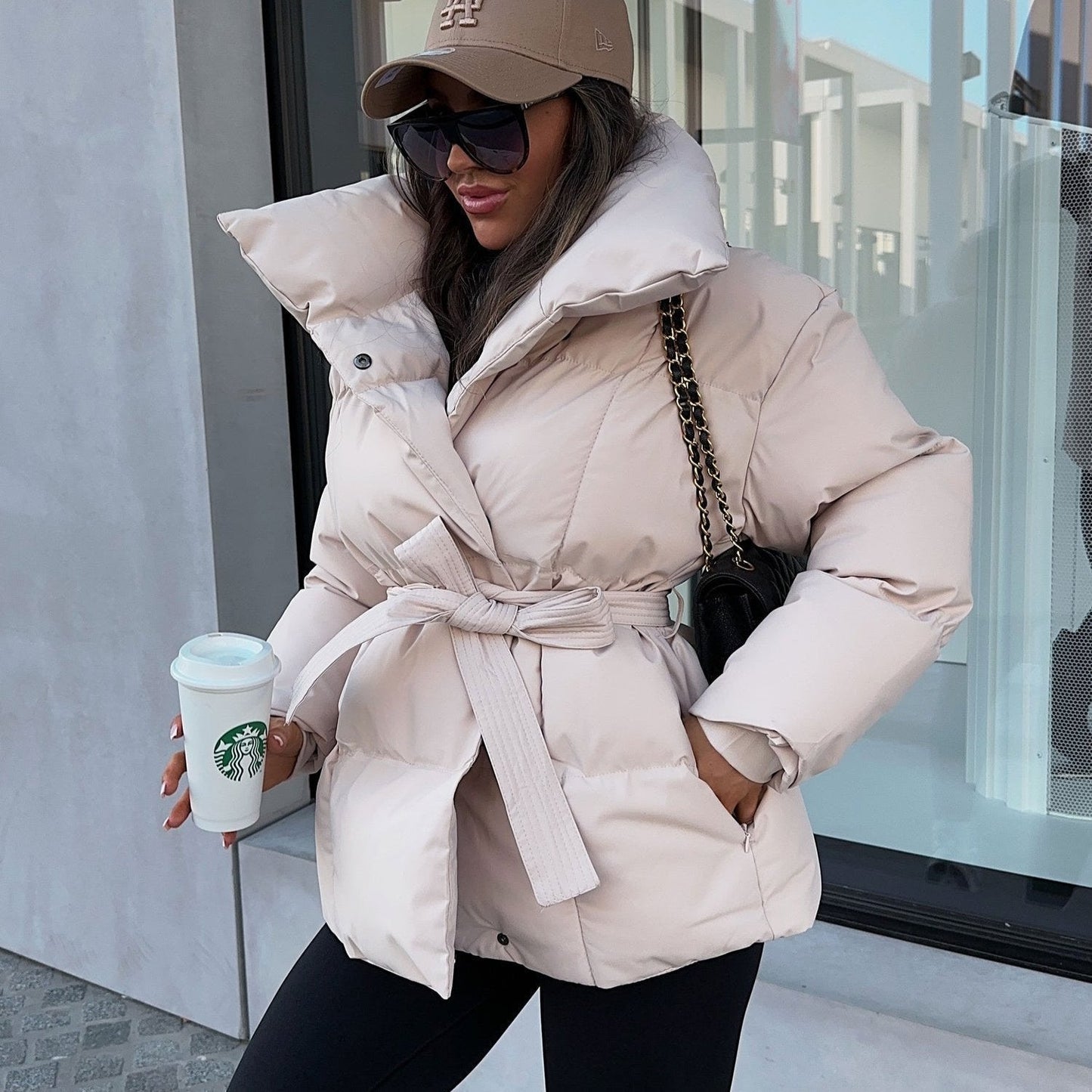 Léa Women's Jacket | Structured Puff Sleeves, Modern Fit 3