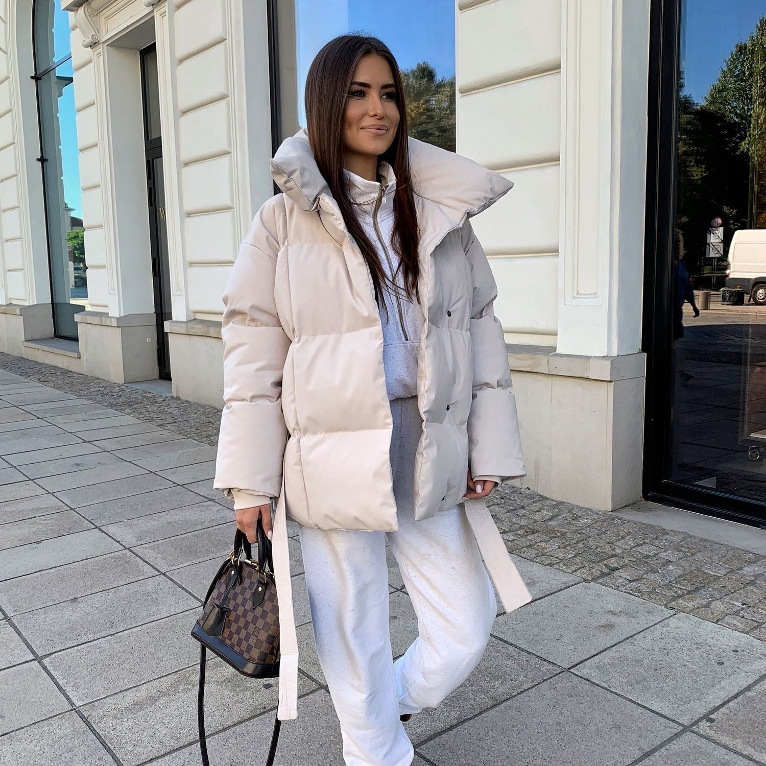 Léa Women's Jacket | Structured Puff Sleeves, Modern Fit 4