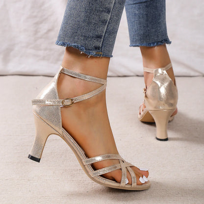 Luna – Sandales à Talon Bas et Brides Croisées