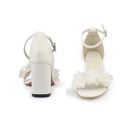 Naomi Élégance – Sandales à Talon Bloc & Accents Floraux