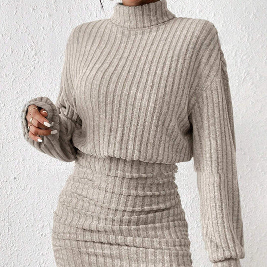 Robe Pull Tricotée à Col Haut